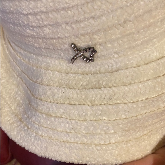 Betmar Women's Hat - Picture 4 of 4